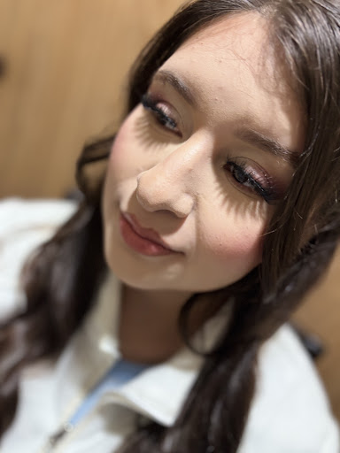 Soft glam client eye detail